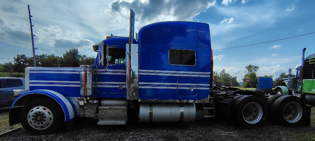 2002 PETERBILT 379 - Image 7